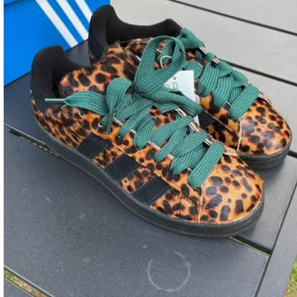 Adidas - Picture 4 of 11